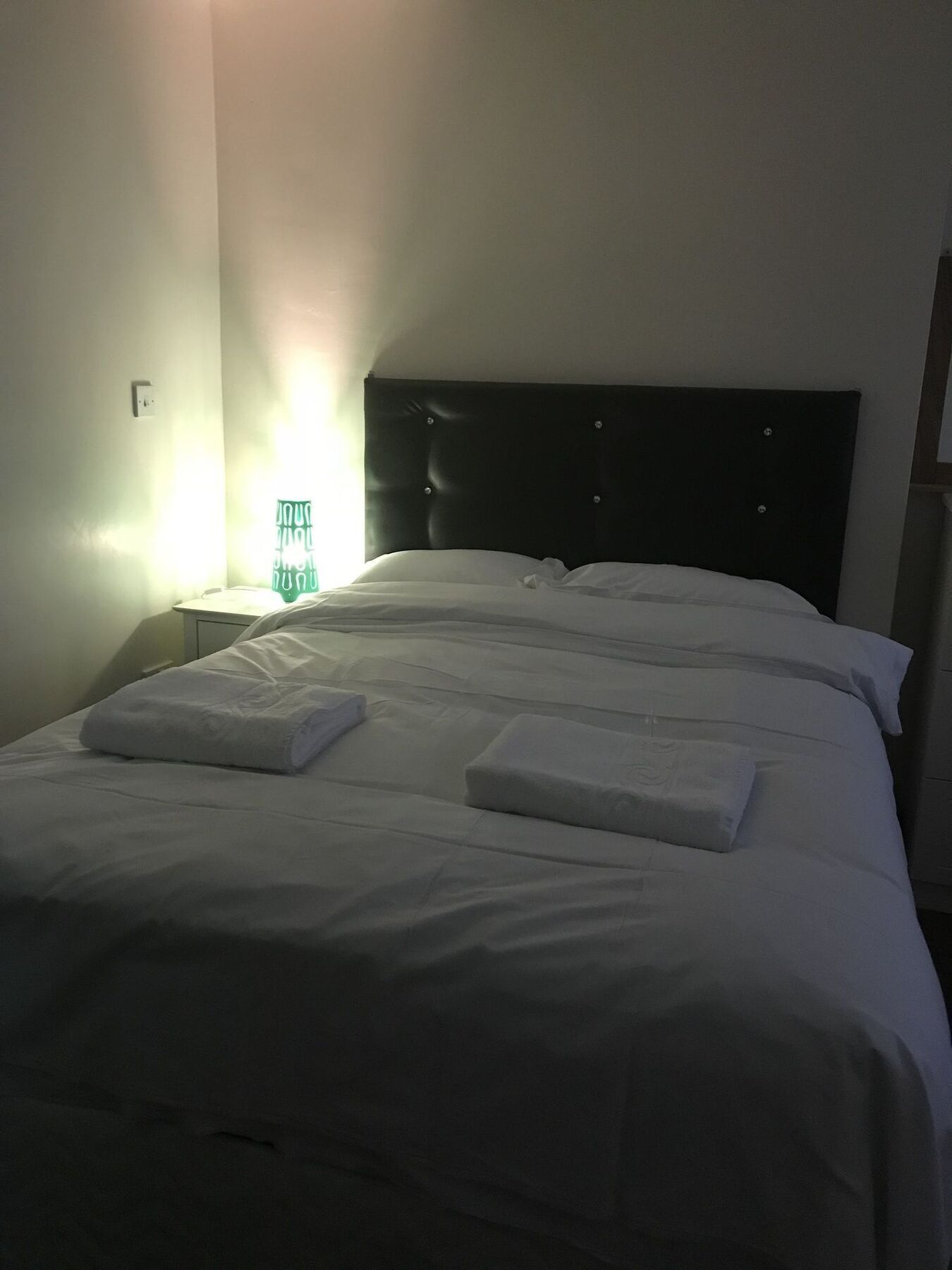 Bh Residence Бирмингам Екстериор снимка